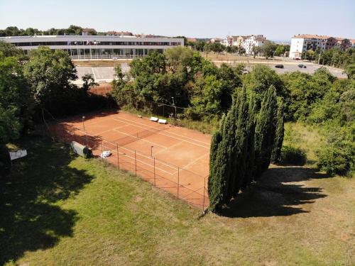  House Puseljic - Apartment 3. - A2+1 for max 3 pax with own tennis court in Poreč