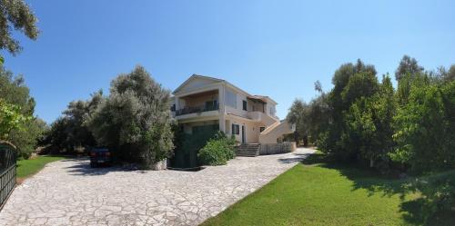 Angela apartments - Φρύνι