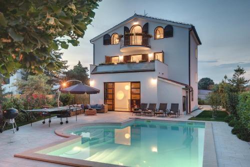 Villa with Private Pool Andrija image 9