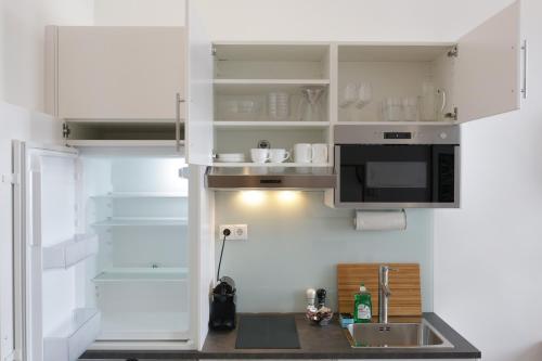 Vienna Gold Apartments - contactless check in - image 2