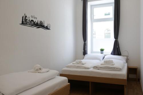 Vienna Gold Apartments - contactless check in - image 2