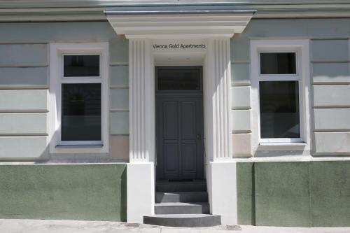Studio Apartment image 2