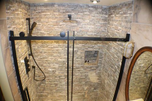 Picture of The Blythswood Snug