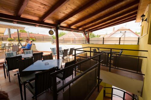 Rooms Gat in กัต