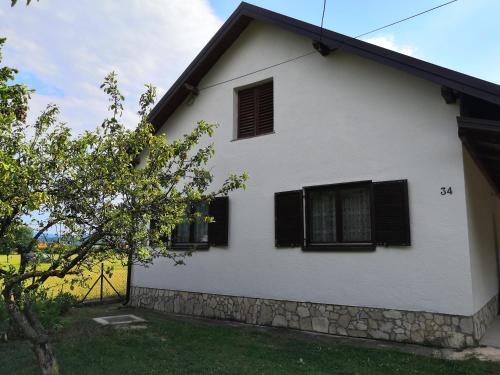  Apartman Lipa, Pension in Korenica