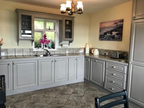 Facilities, Lighthouse Cottage in Lough Eske