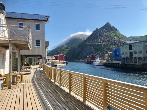 Hotelli välisilme, NyksundRom, Nyksund in Nyksund