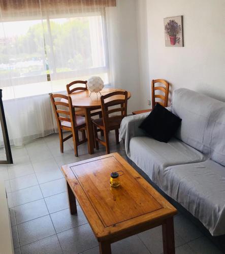  Apartamento luminoso con piscina in Aguadulce