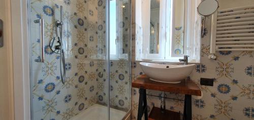 Spanish Palace Rooms Apartment & Terrace - image 2