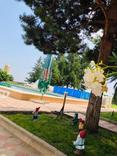 Pensiunea Paradis Vrâncean (Pensiunea Paradis Vrancean) in Cotesti