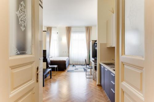 Hálkova Studio, Praha (fotografie 4)
