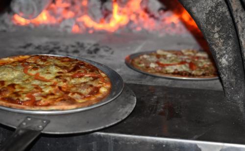 Parry Creek Farm Tourist Resort & Caravan Park