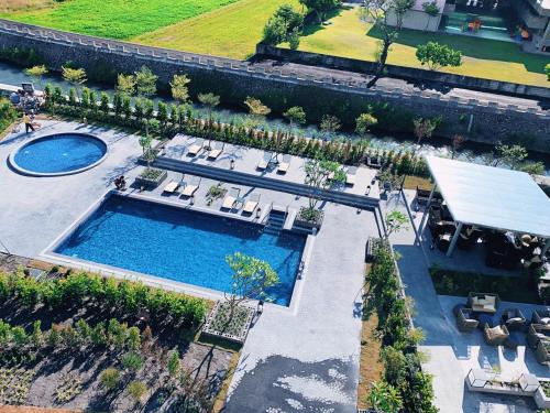 Swimming pool, Tsang Kuo Resort in Wujie Township