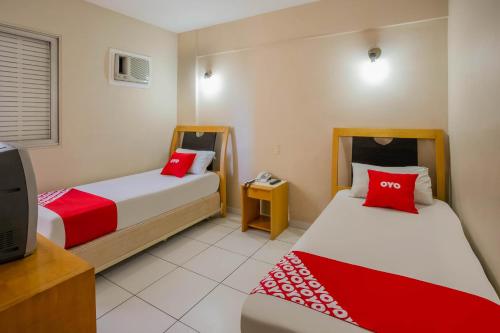 OYO Urupema Hotel Hotel Urupema is conveniently located in the popular Sao Jose Dos Campos area. The property features a wide range of facilities to make your stay a pleasant experience. Free Wi-Fi in all rooms, 24-hou