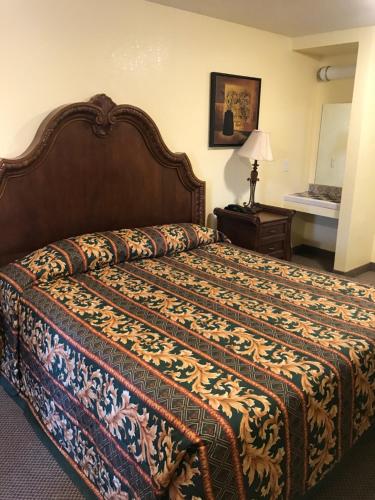 Hacienda Motel in Escondido, USA