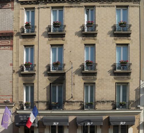 Hôtels Hotel de Paris La Defense