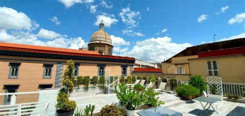  Palazzo San Michele, Pension in Neapel