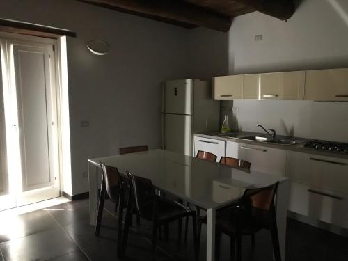 virtuve, Affitti brevi FESAGI in Laurino