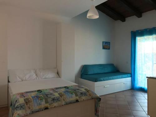  PRETTY LITTLE HOUSE (con piscina e wi-fi) in Nebida