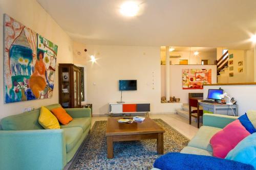 Lili's Galilee house! Nature views Terrace