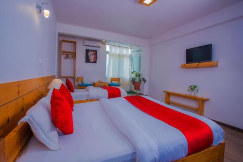 Mount Princess Hotel – Dhulikhel, OH