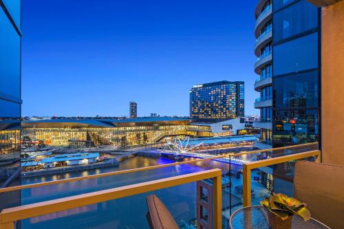 Melbourne Holiday Apartments Flinders Wharf - Melbourne