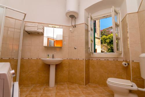 House Catania - main image