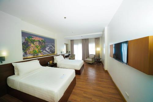 Hotel Carlito Tagaytay Room Type - Junior Suite
