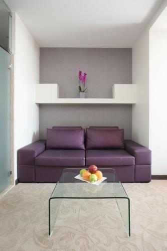 Deluxe Double or Twin Room with Sea View image 10