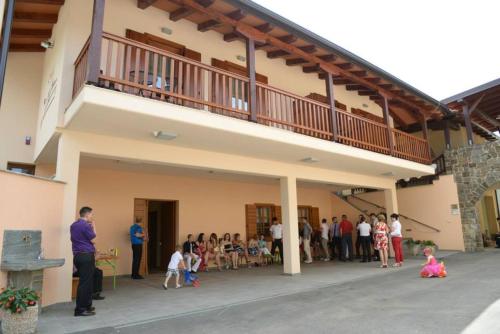 Kraljič - Primož Čotar (Kraljic - Primoz Cotar) in Crnice
