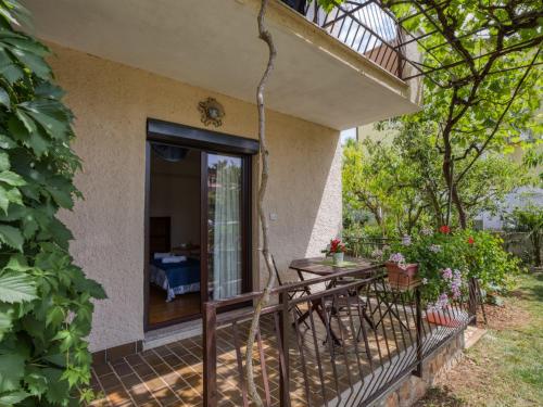  Apartment Folo.3 in Tar