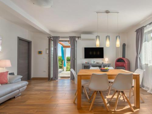 Holiday Home Villa Joy by Interhome Holiday Home Villa Joy by Interhome