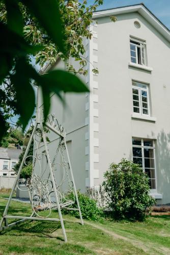 Apple Tree Bed and Breakfast - image 9