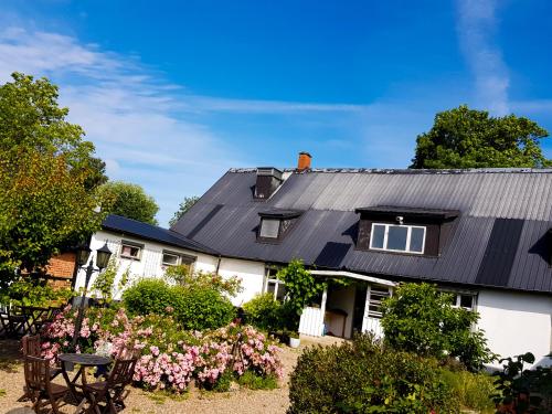 Exterior view, Stora Herrestad B&B in Ystad