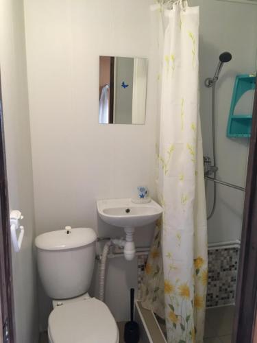 Guest House Uyut - image 7