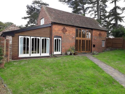 Churchlands - Accommodation - Bromyard