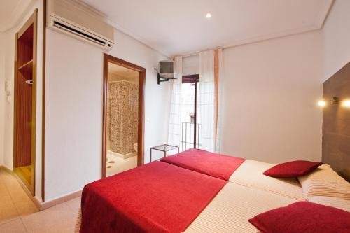 Hostal Sol - image 10