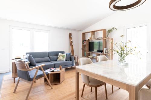 Craveiral Farmhouse by Belong Staying & Feeling in Praia Da Rocha