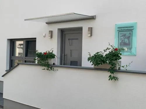 Ferienwohnungen zum Briefmarkenhaus in Mörbisch am See, Österreich
