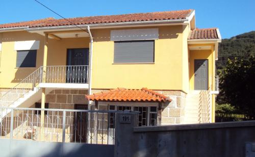  Alojamento Rodrigues, Ferienwohnung in Arcos de Valdevez