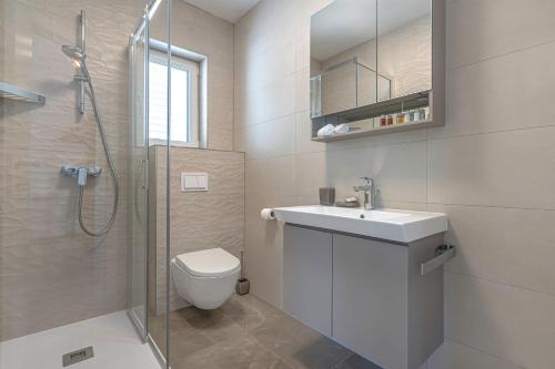 Pine Tree Boutique Apartments - image 8