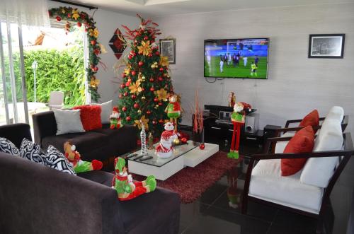 CHALET Alcobas Privadas