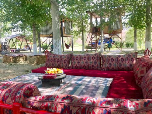Сад, Crossway Camping in Ехегнадзор