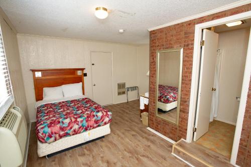 1 double bed