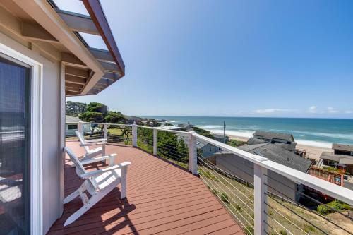 A Whale of a View! - image 7