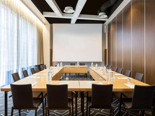 Novotel Amsterdam City - image 8