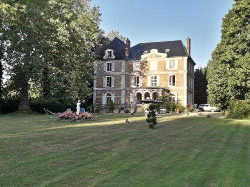 Château de la Bucaille - entier - Boissy-Mauvoisin