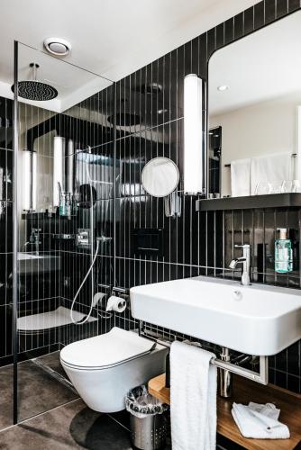 Best Western Plus Hotel Bern - image 2