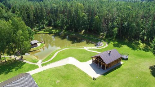 奧克西尼斯阿左拉鄉村民宿 (Auksinis Azuolas) in 艾維茲恩依萊