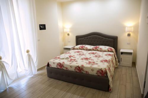  Ludovica Home, Pension in Giardini-Naxos